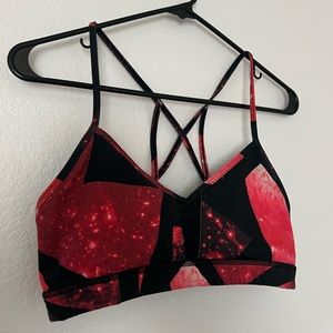 EUC, M ALO Yoga Sports Bra With Pads. Medium & Light Support Great for Hot Yoga